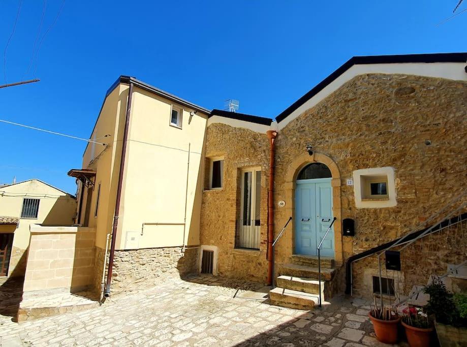 Casa Santa Maria - Beautifully Restored House In Centro Storico Irsina Basilicata Puglia Dış mekan fotoğraf